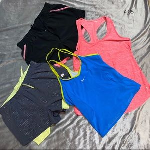 4 piece  Workout clothes!